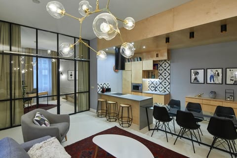 Kitchen or kitchenette, Living room