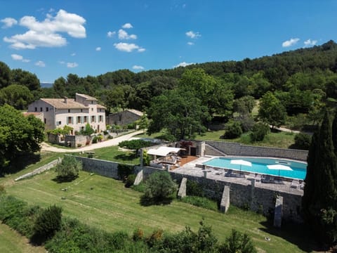 Property building, Swimming pool, Swimming pool