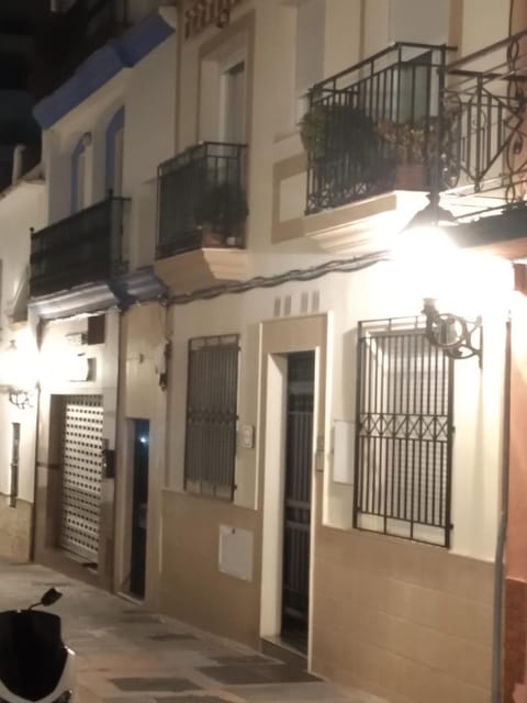 Fuengirola Holidays Sun & Beach Apartment in Fuengirola