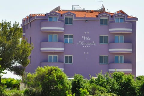 Property building, Day