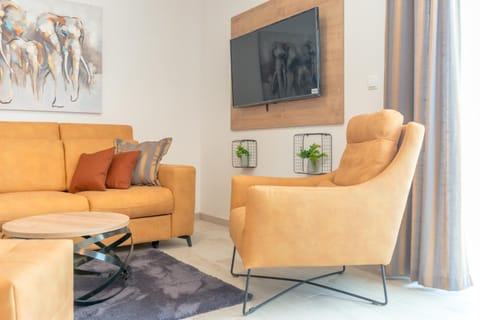 TV and multimedia, Seating area