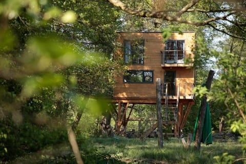 Property building, Spring, Day, Natural landscape, Garden, View (from property/room), View (from property/room), Other, Other, Other, Garden view