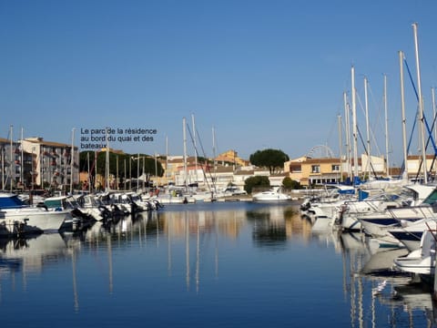 Neighbourhood, Sea view
