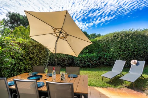 Patio, Garden, Garden view