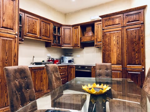 Modern Maltese House House in Sliema