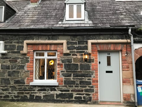 Arthur Street Guest Cottage No16 House in Northern Ireland