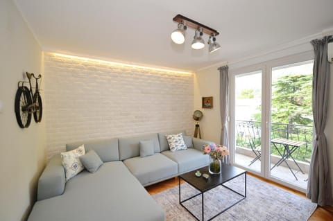 The Nest - Urban Family place Apartment in Dobrota