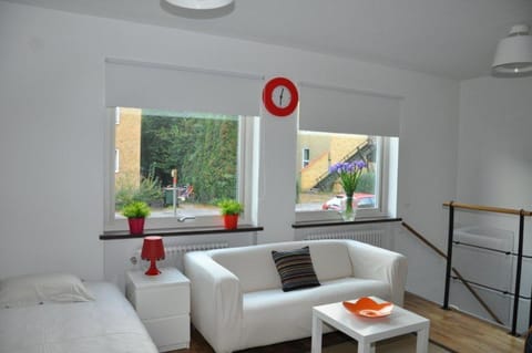 Living room, Bedroom