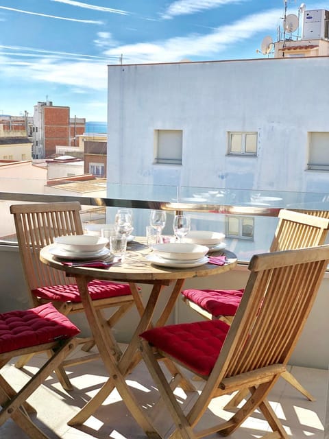 Balcony/Terrace, City view, Street view
