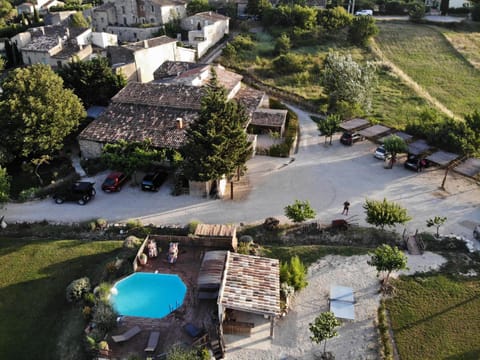 Property building, Bird's eye view