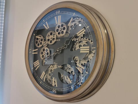 Living room, Decorative detail