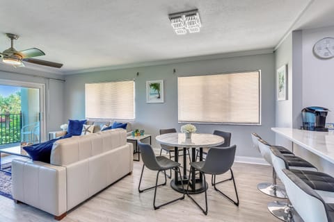 Land's End 6-205 Beach Front - Premier House in Sunset Beach