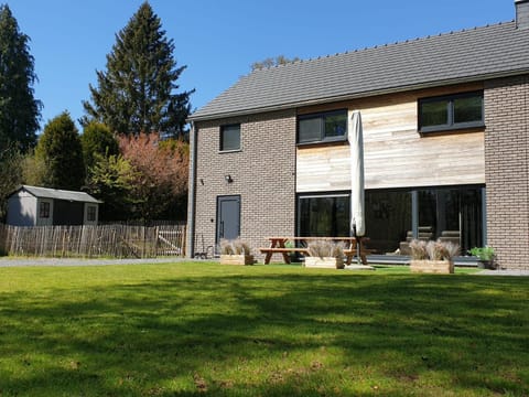 Maison La Lande House in Wallonia, Belgium