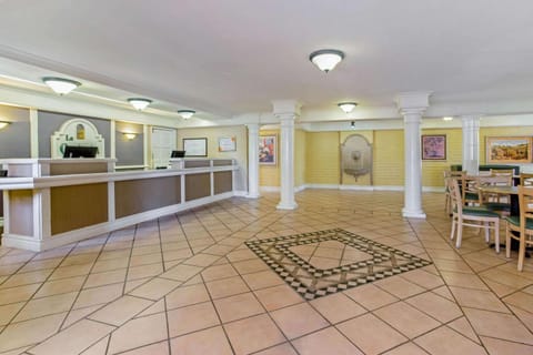Lobby or reception, On site