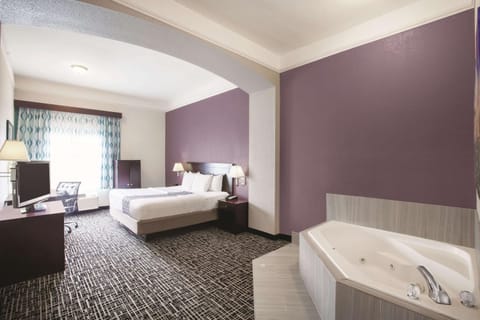 Photo of the whole room, On site