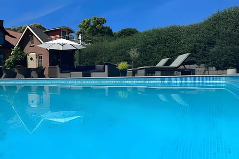 Property building, Pool view, Swimming pool, Open Air Bath, sunbed