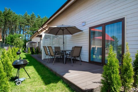 Property building, Garden, Windsurfing, Area and facilities