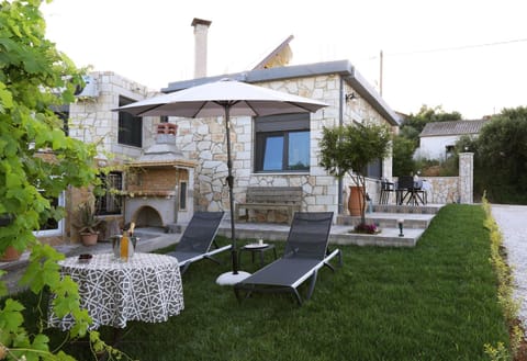 Archontiko Haris House in Crete