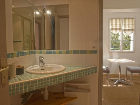 Spacieuse villa familiale avec jardin à Sauzon, à 5 min du port - FR-1-418-155 House in Brittany