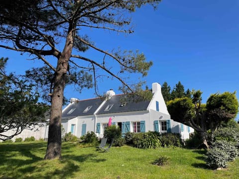 Spacieuse villa familiale avec jardin à Sauzon, à 5 min du port - FR-1-418-155 House in Brittany