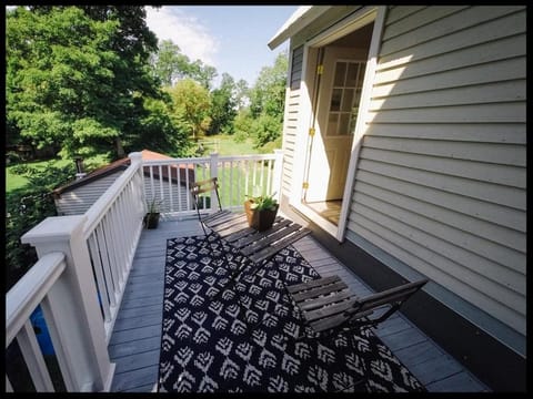 Spring, Summer, View (from property/room), Balcony/Terrace, Seating area, Autumn, Garden view