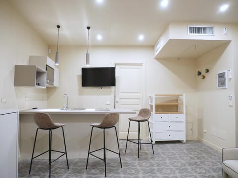Communal lounge/ TV room, Dining area