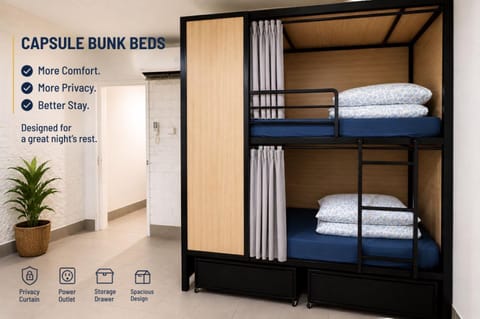 Bed, Photo of the whole room, Bedroom, bunk bed