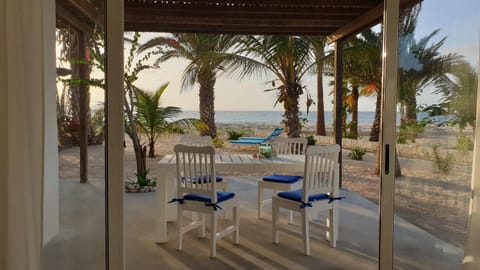 Balcony/Terrace, Living room, Seating area, On site, Garden view, Sea view, Sunset