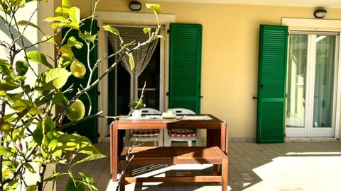 M216 - Marcelli, bilocale con giardino a 200mt dal mare Apartment in Marcelli