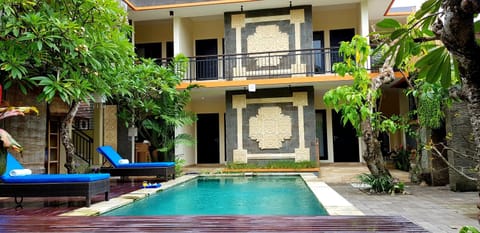 Garden, Swimming pool