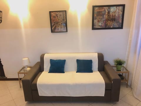 Romantic Venice Apartment in Lido di Venezia