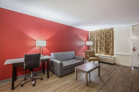 Photo of the whole room, On site