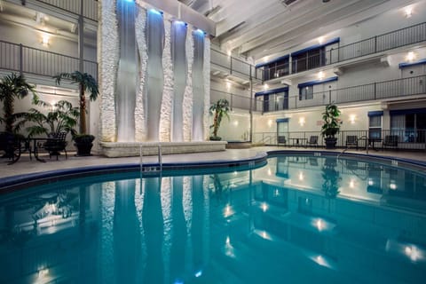 On site, Pool view, Swimming pool, Swimming pool