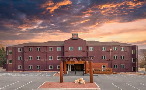 Property building, Sunset