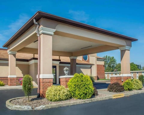 Property building, On site
