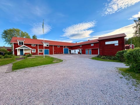 Property building, Garden, Garden view