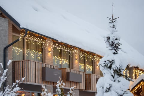 Property building, Winter