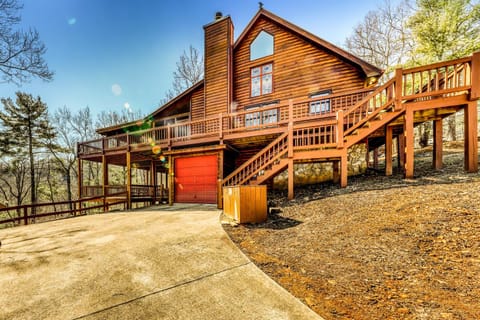 Under The Stars House in Blue Ridge Lake