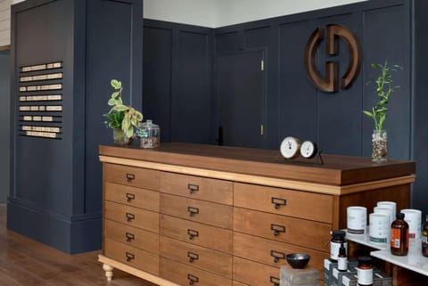 Lobby or reception, On site