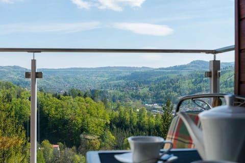 Neighbourhood, Natural landscape, Balcony/Terrace, Seating area, Mountain view