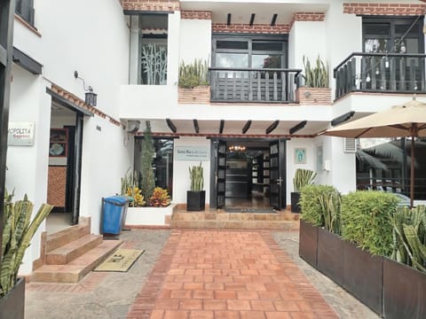 Property building, Facade/entrance
