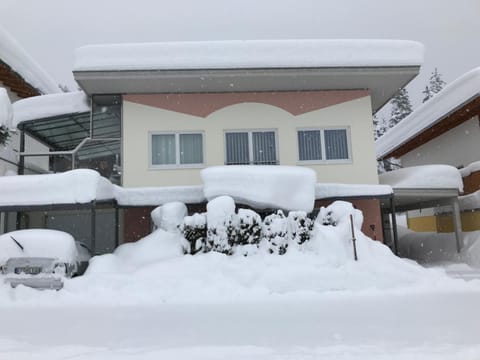 Sonnensiedlung Apartment in Tyrol