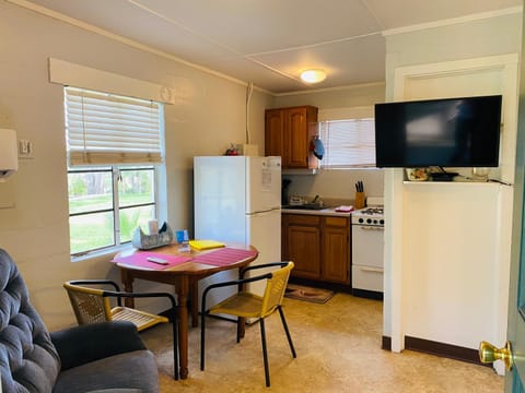 TV and multimedia, Kitchen or kitchenette, kitchen