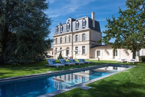 Property building, Garden, Pool view