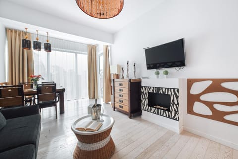 TV and multimedia, Living room