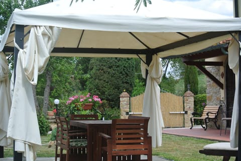 Garden, Balcony/Terrace, Dining area, Garden view