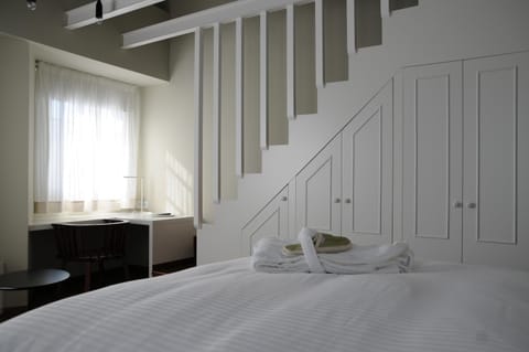 Bed, Photo of the whole room