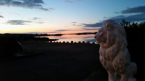 People, Garden view, Sea view, Sunset