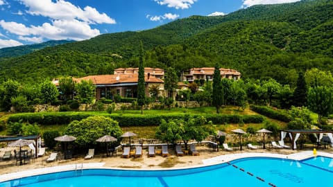 Property building, Swimming pool