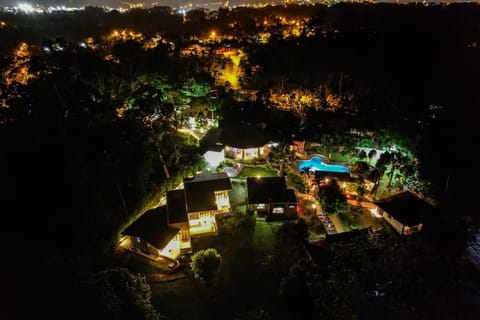Garden, Swimming pool